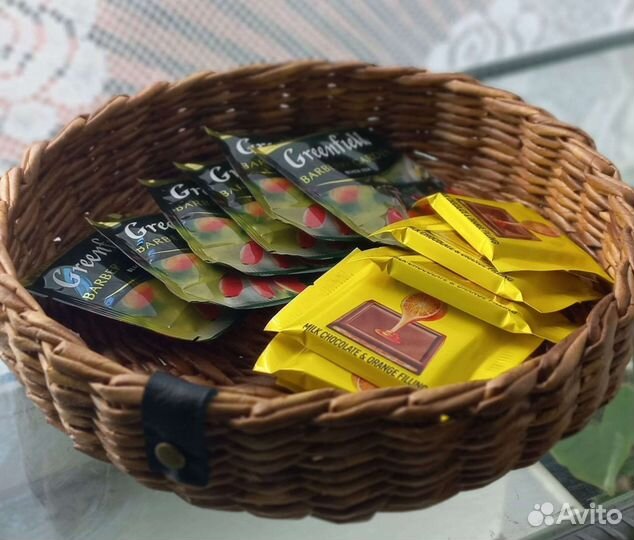 Плетеный поднос