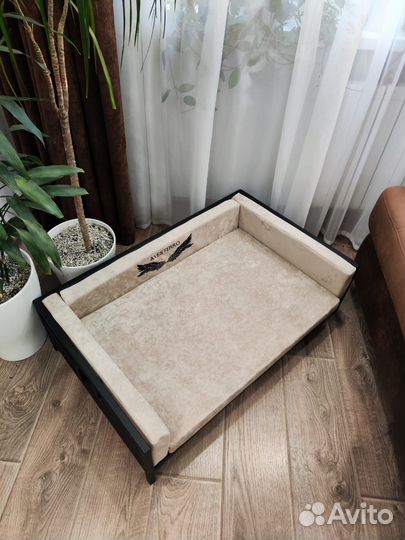 Диванчик/кроватка/лежанка для животных