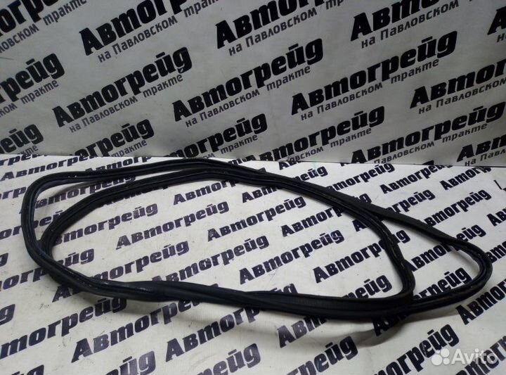 Уплотнительная резинка багажника Audi Q5 8RB cdnc