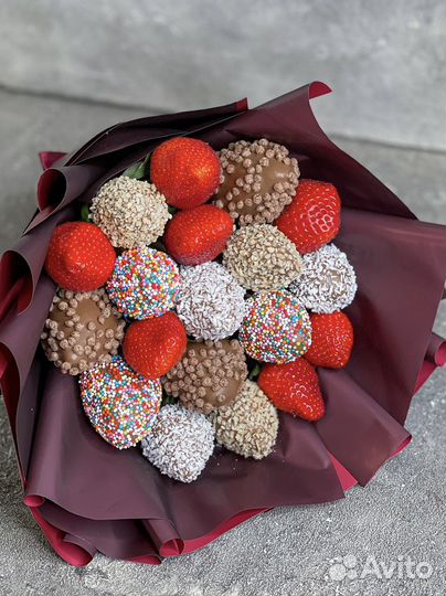 Клубничный букет из клубники 4