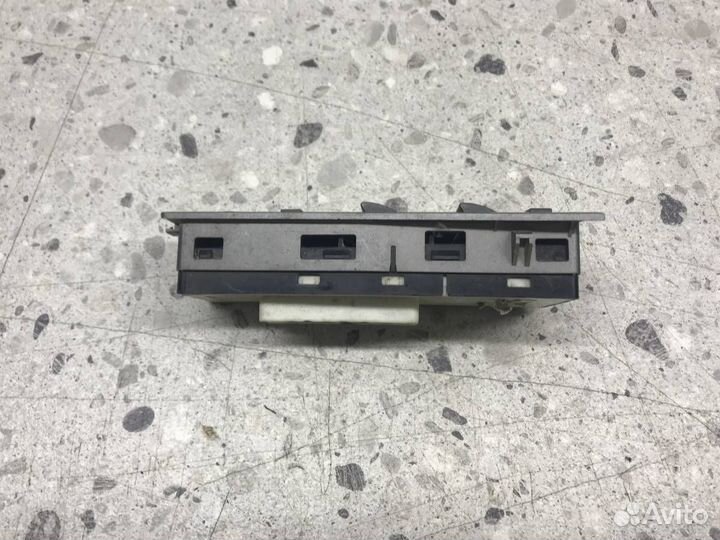 Блок управления стеклоподъемниками BMW 7-Series E6