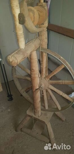 Прялки деревянные стариные