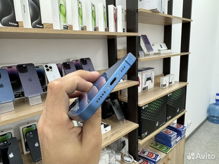 iPhone 13, 256 ГБ