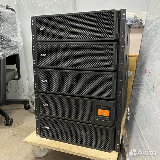 Ибп APC SRT10 + доп. блоки SRT192rmbp2