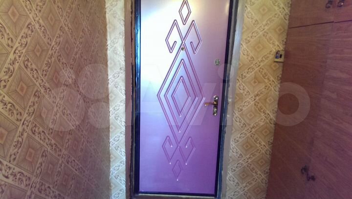 2-к. квартира, 50 м², 1/2 эт.