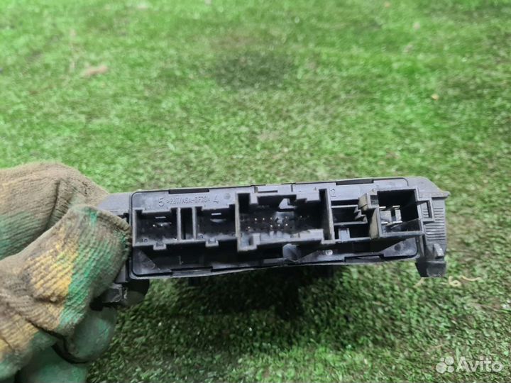 Блок комфорта задний левый Mercedes C-Class W203