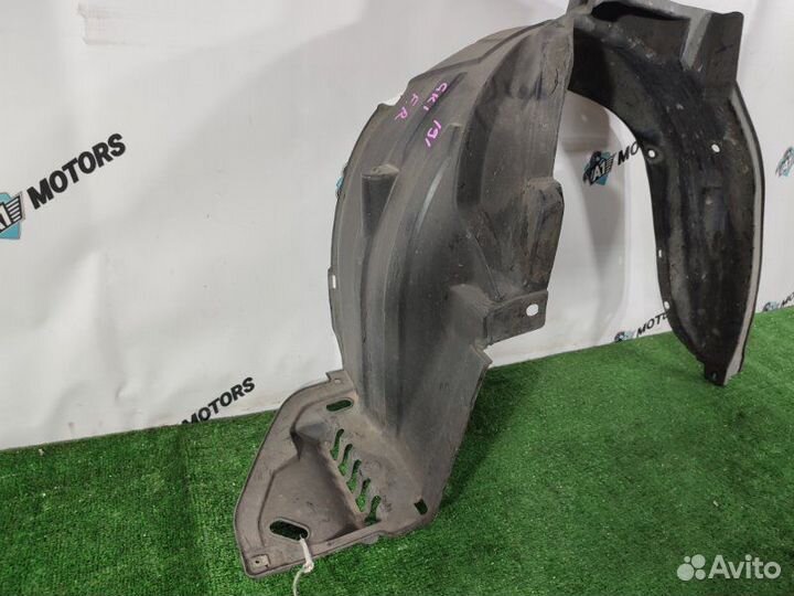 Подкрылок передний правый Honda Mobilio GB1 L15A