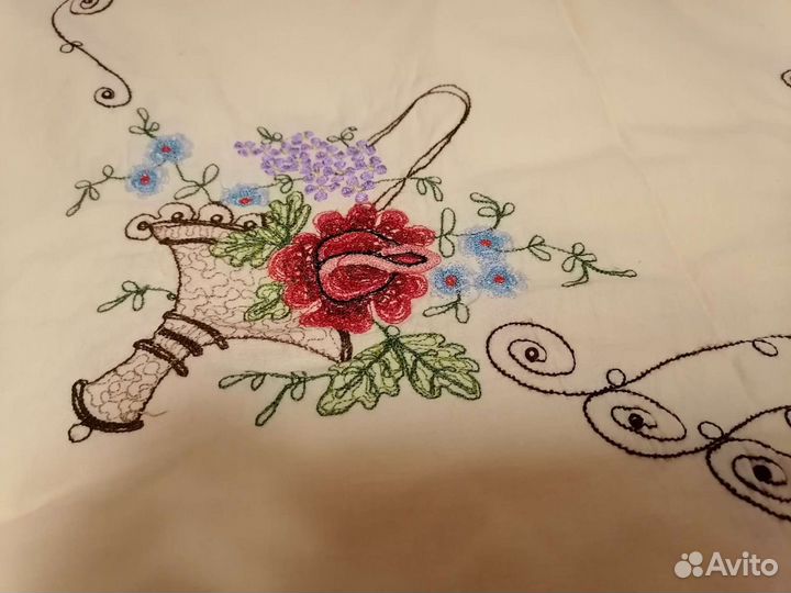 Скатерть винтаж. Ручная вышивка