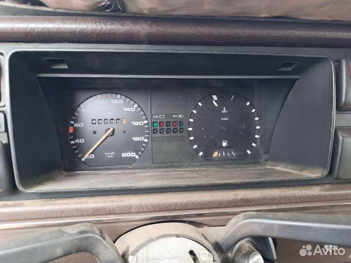 Щиток приборов VW Golf 2