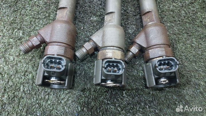 Форсунка дизельная электрическая 2,0 sportage 3