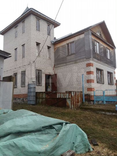 Дом 247,1 м² на участке 21,5 сот.