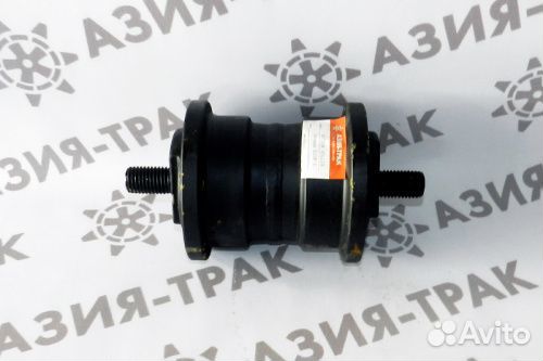 Опорный каток на Doosan S55W-V