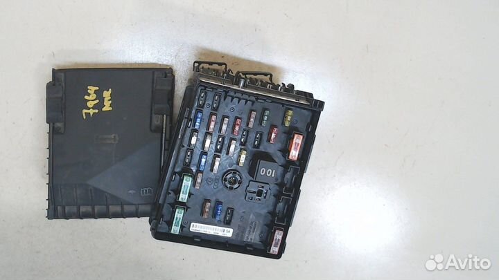 Блок предохранителей Volkswagen Tiguan, 2014