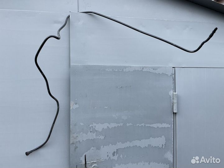 Трубка вентиляции бака бмв Х3 Е83