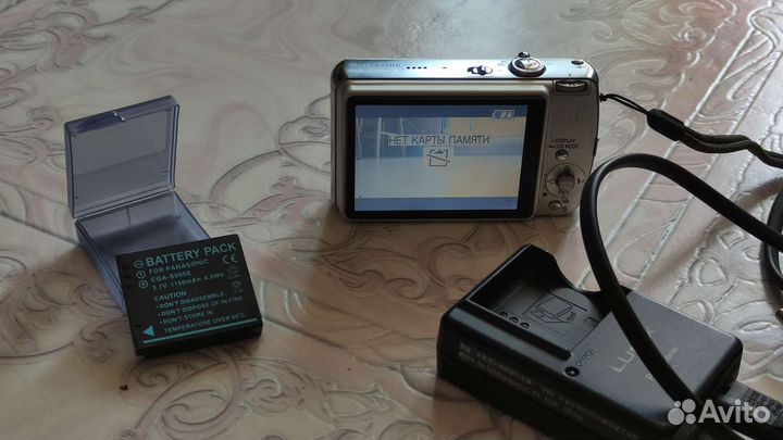 Компактный фотоаппарат отличном состоянии