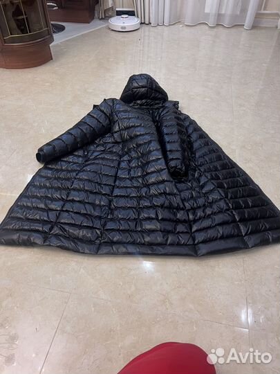 Пуховик moncler