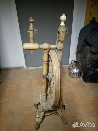 Прялка деревянная старинная