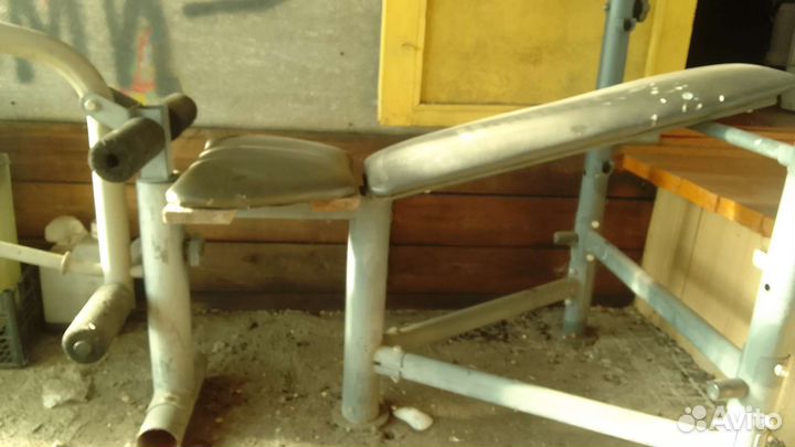 Станок для жима лежа