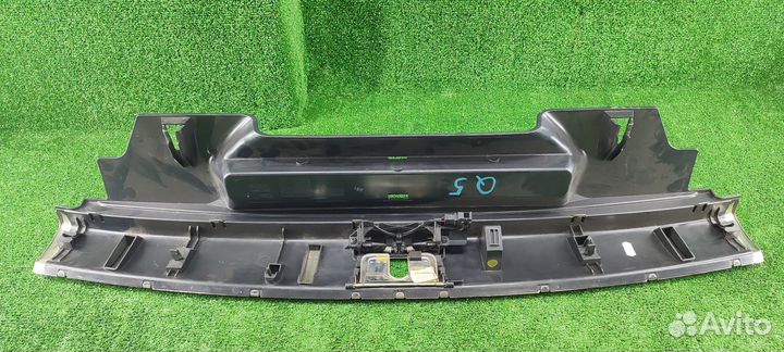 Накладка замка крышки багажника Audi Q5 8R