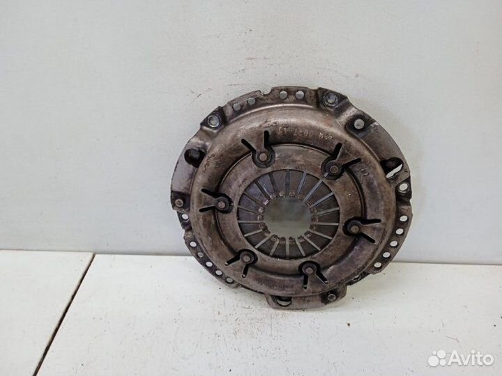 Корзина сцепления Opel Kadett D 1980