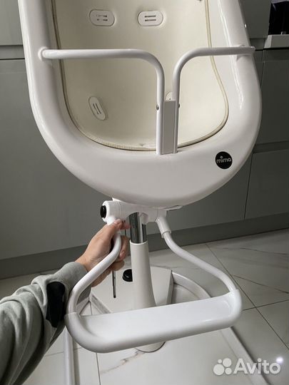 Стульчик для кормления mima moon