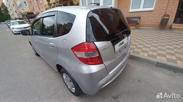 Honda Fit 1.3 CVT, 2010, 90 000 км