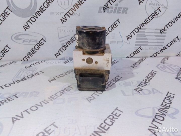 Блок ABS (насос) Kia Carnival 1