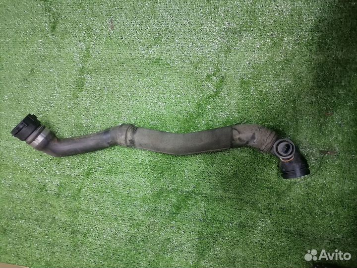 Патрубок охлаждения (радиатора) 3C0122051BQ Volksw