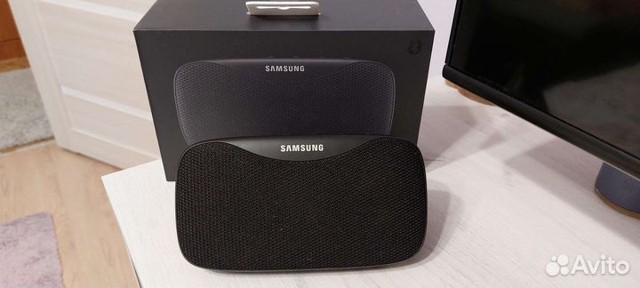 Колонка Samsung Level Box Slim