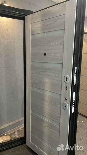 Входные двери Аргус и Берлога со склада
