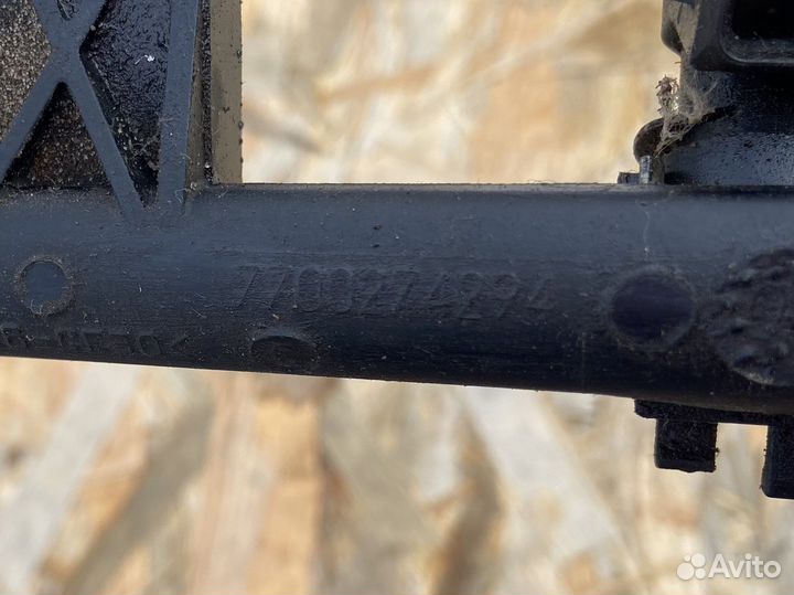 Топливная рампа Renault Symbol 1