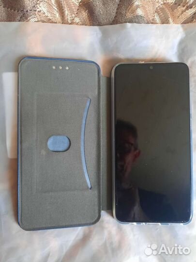 Телефон honor 20 lite