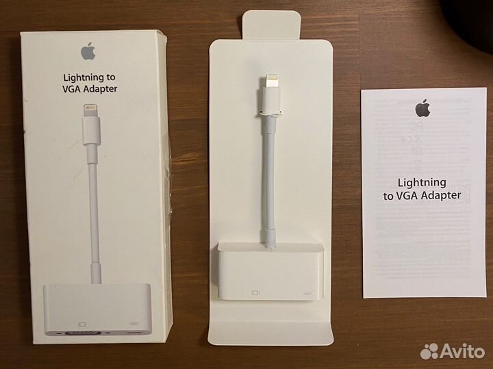Адаптер Apple Lightning to VGA Adapter