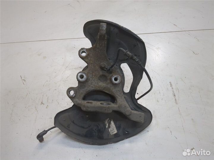 Ступица (кулак, цапфа) Mercedes C W204, 2010