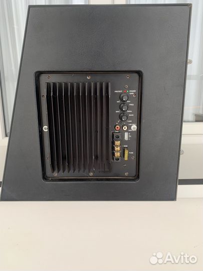 Сабвуфер kicx