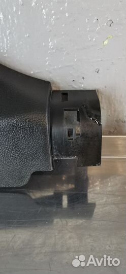 Обшивка средней стойки левая Ssangyong Actyon