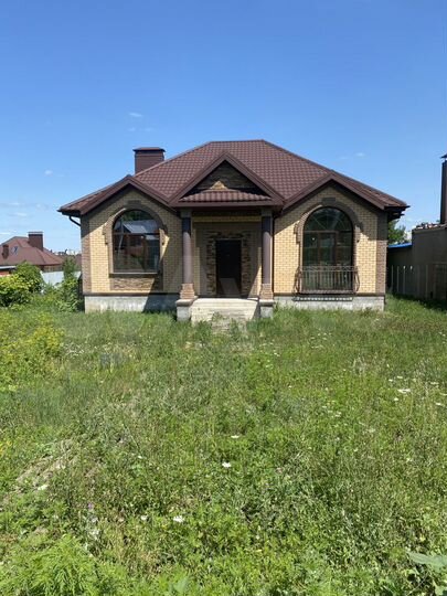 Дом 213 м² на участке 15 сот.