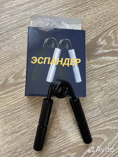 Эспандер кистевой пружинный силовой антистресс