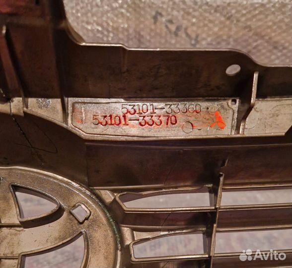 Решётка радиатора Camry v50