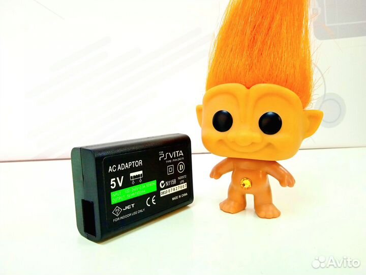 Блок питания PS Vita 1000 + data cabel новый