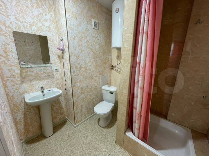 Комната 24 м² в 3-к., 1/7 эт.