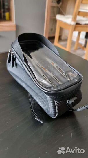 Жёсткая сумка для велосипеда под телефон