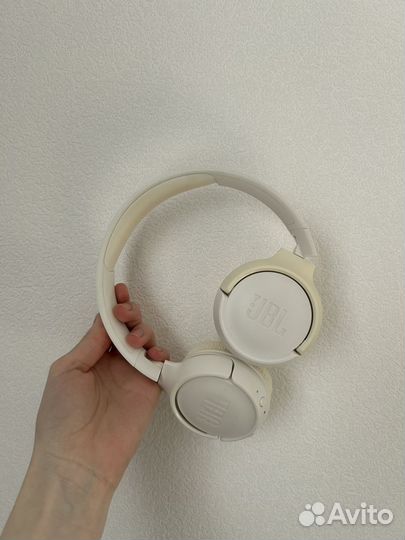 Беспроводные наушники jbl