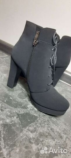 Ботинки осень женские