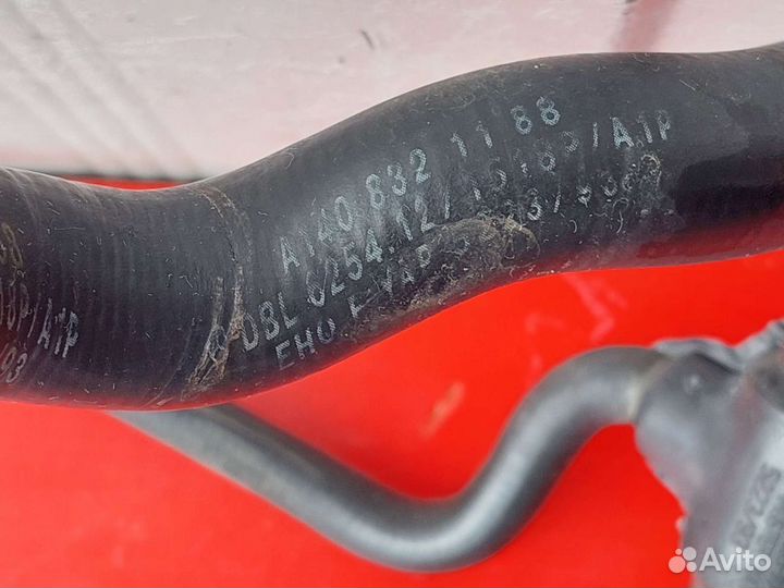 Трубка отопительного контура Mercedes-Benz W140