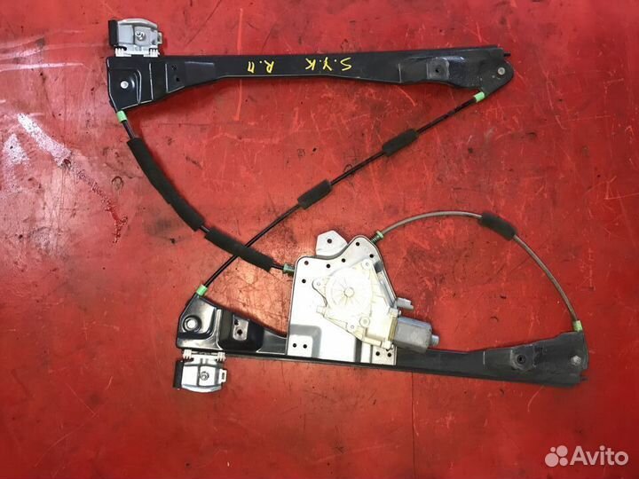 Стеклоподъемник передний правый SsangYong Kyron