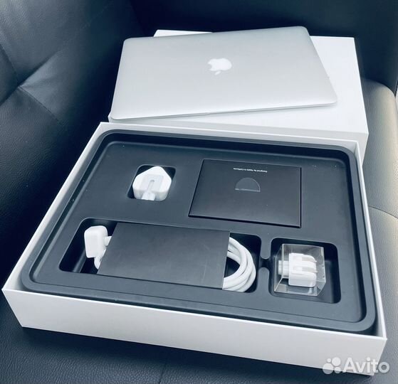 Macbook air 13 i5