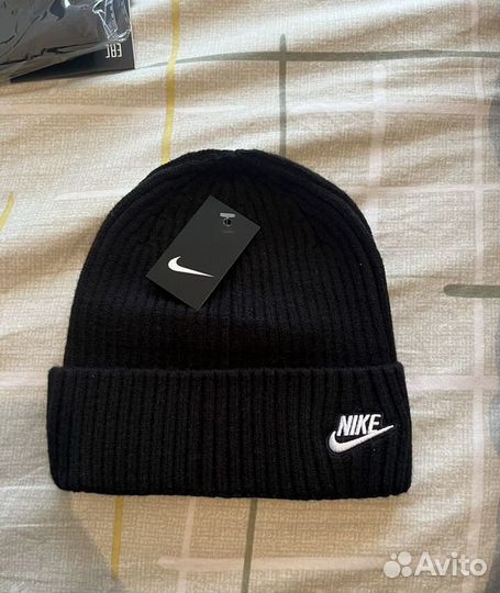 Шапка+перчатки+носки