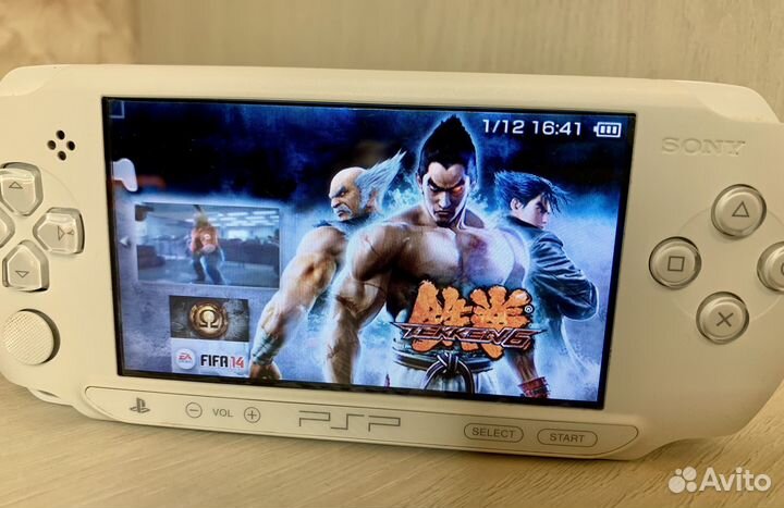 Прошитая Sony PSP E1000 White Комплект Игры