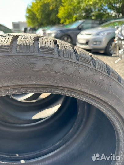Toyo Observe G3-Ice 285/35 R21 и 325/30 R21 105T